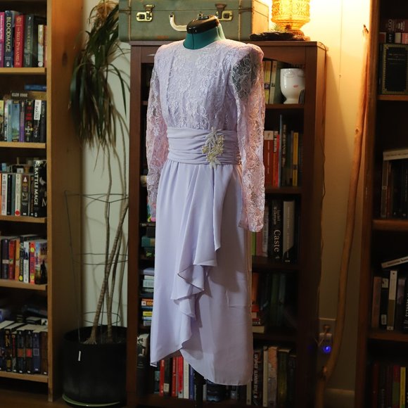 Vintage | purple lace dress - Picture 11 of 16